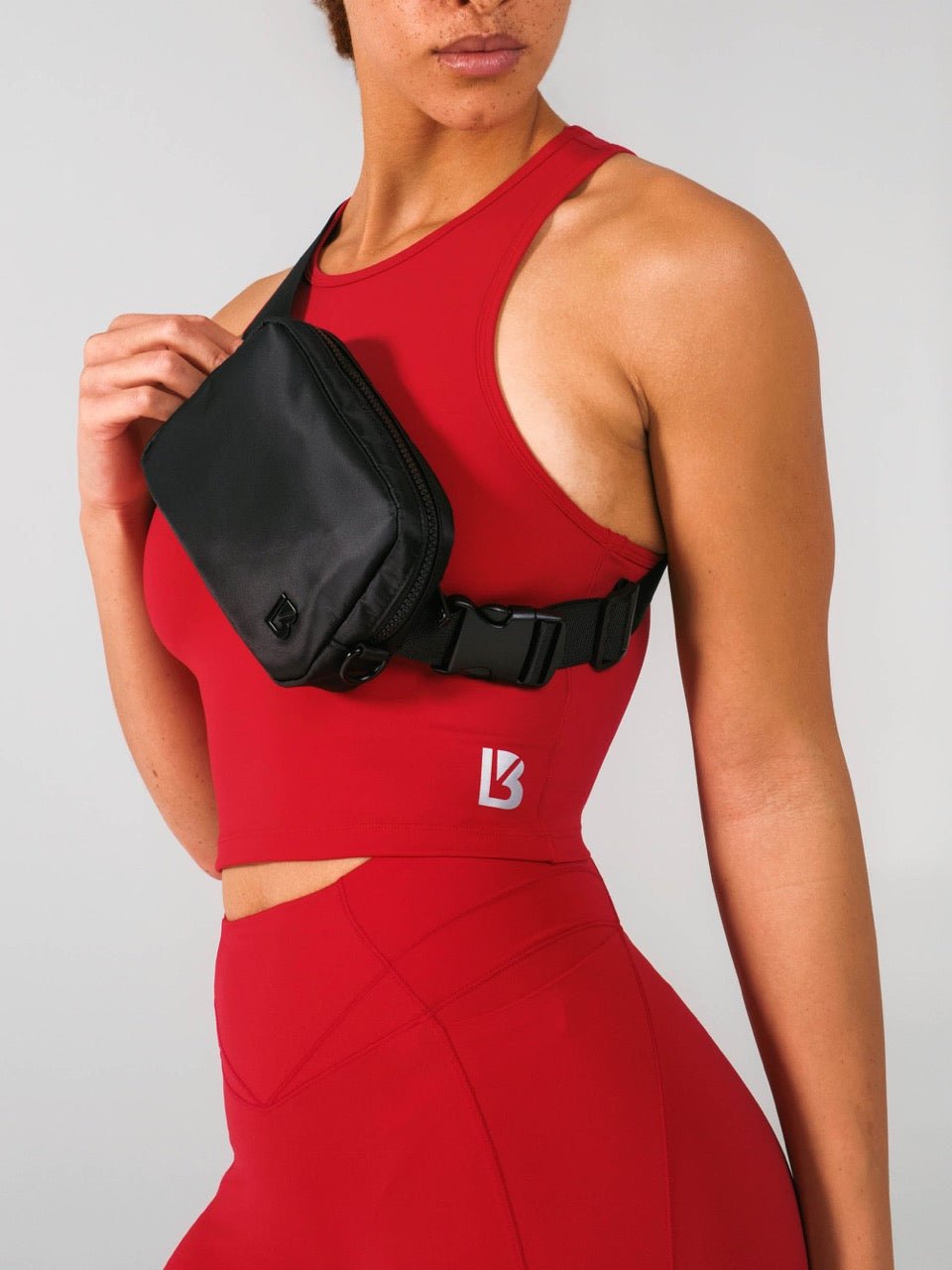 Breakthrough Belt Bag - Onyx Black