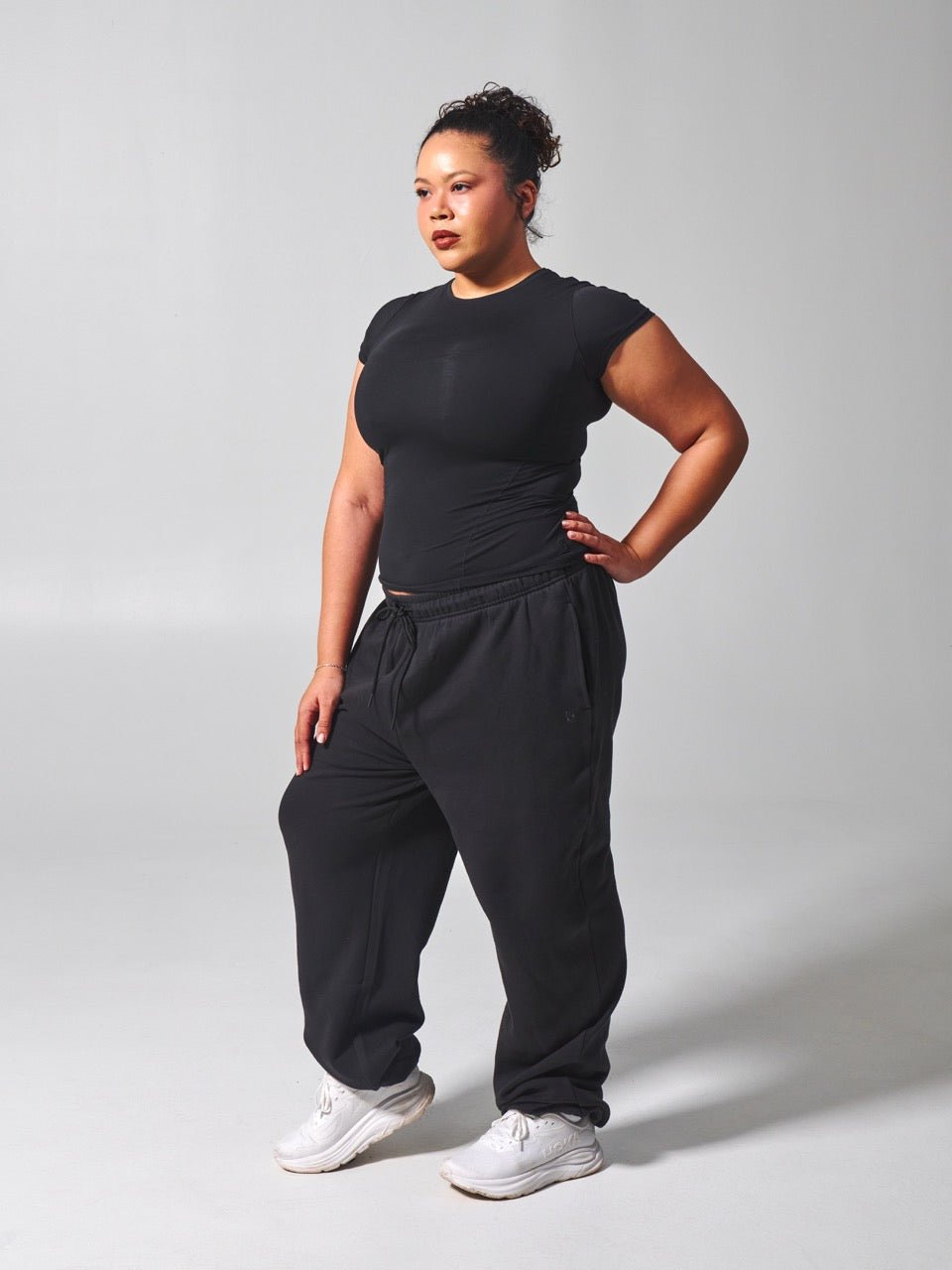 Halo Tee - Onyx Black