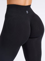 Thumbnail 4 of Shape Seamless Legging - Black, 4 of 6