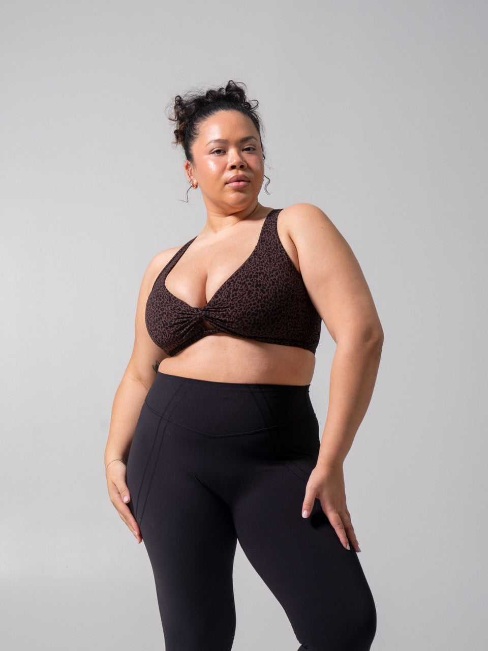 Twist Fit Sports Bra - Leopard Print
