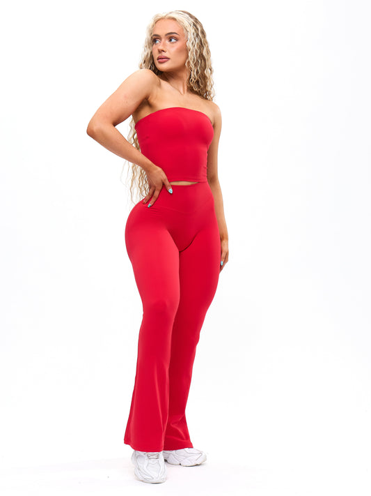 Aggressive Scrunch Flare Legging - Lipstick Red