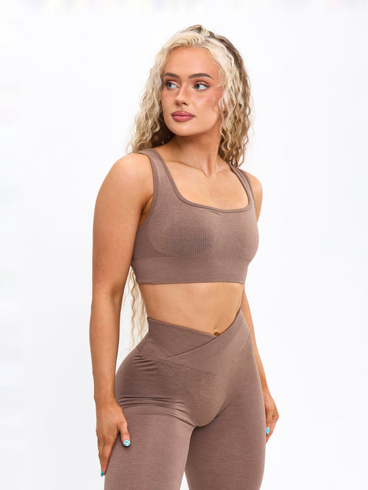 Synergy Seamless Sports Bra - Chai Latte