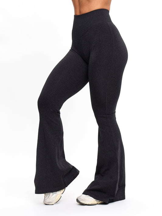 Seamless Flare Legging - Black