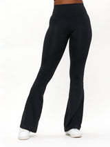 Thumbnail 2 of Colorado Fleece Flare Legging - Onyx Black, 2 of 6