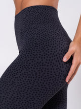 Thumbnail 4 of Flex Seamless Legging - Black Bossy, 4 of 10