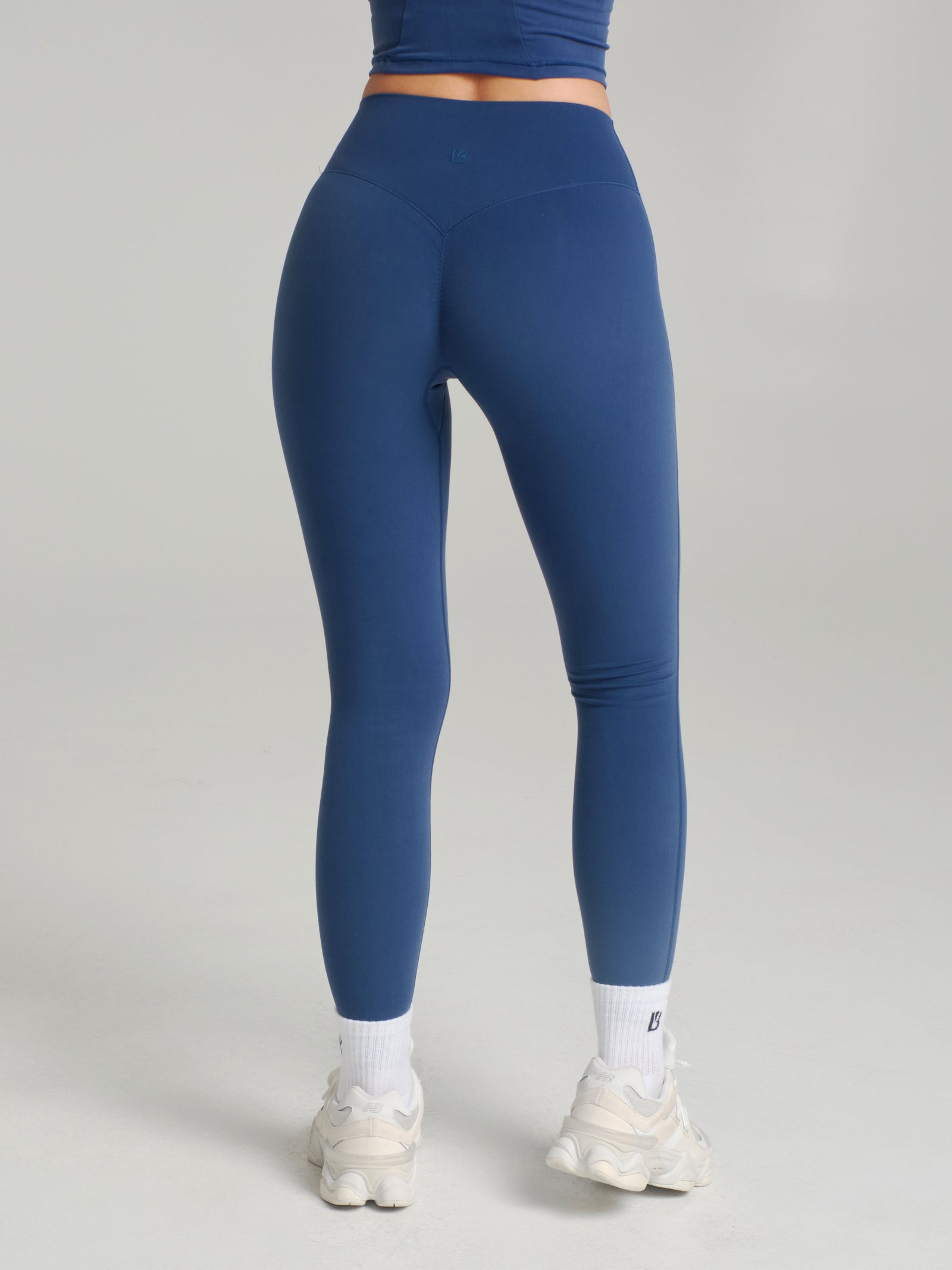 Poshknit Aggressive Scrunch Legging - Baked Blue