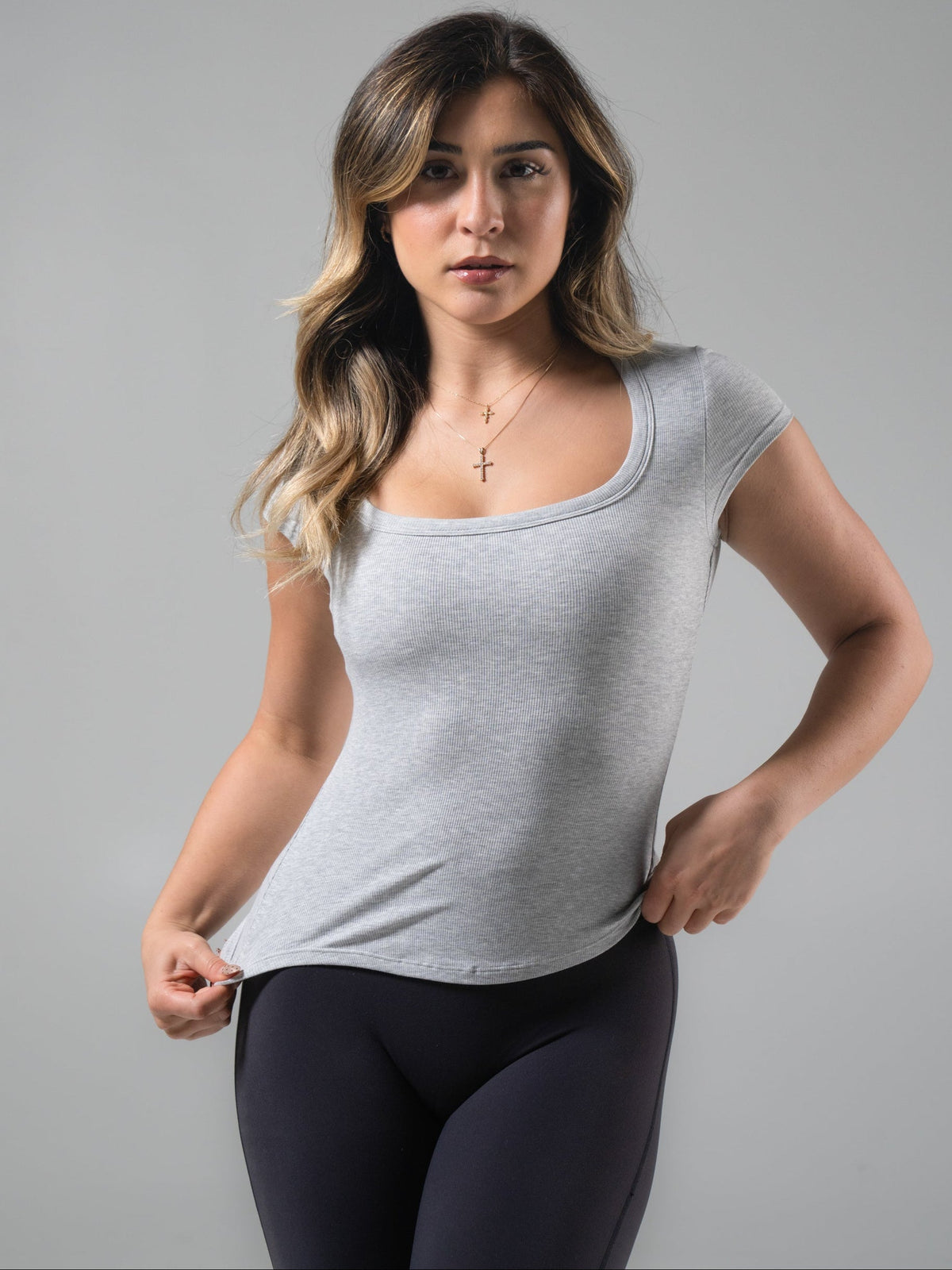 Brami Scoop Tee - Heather Grey