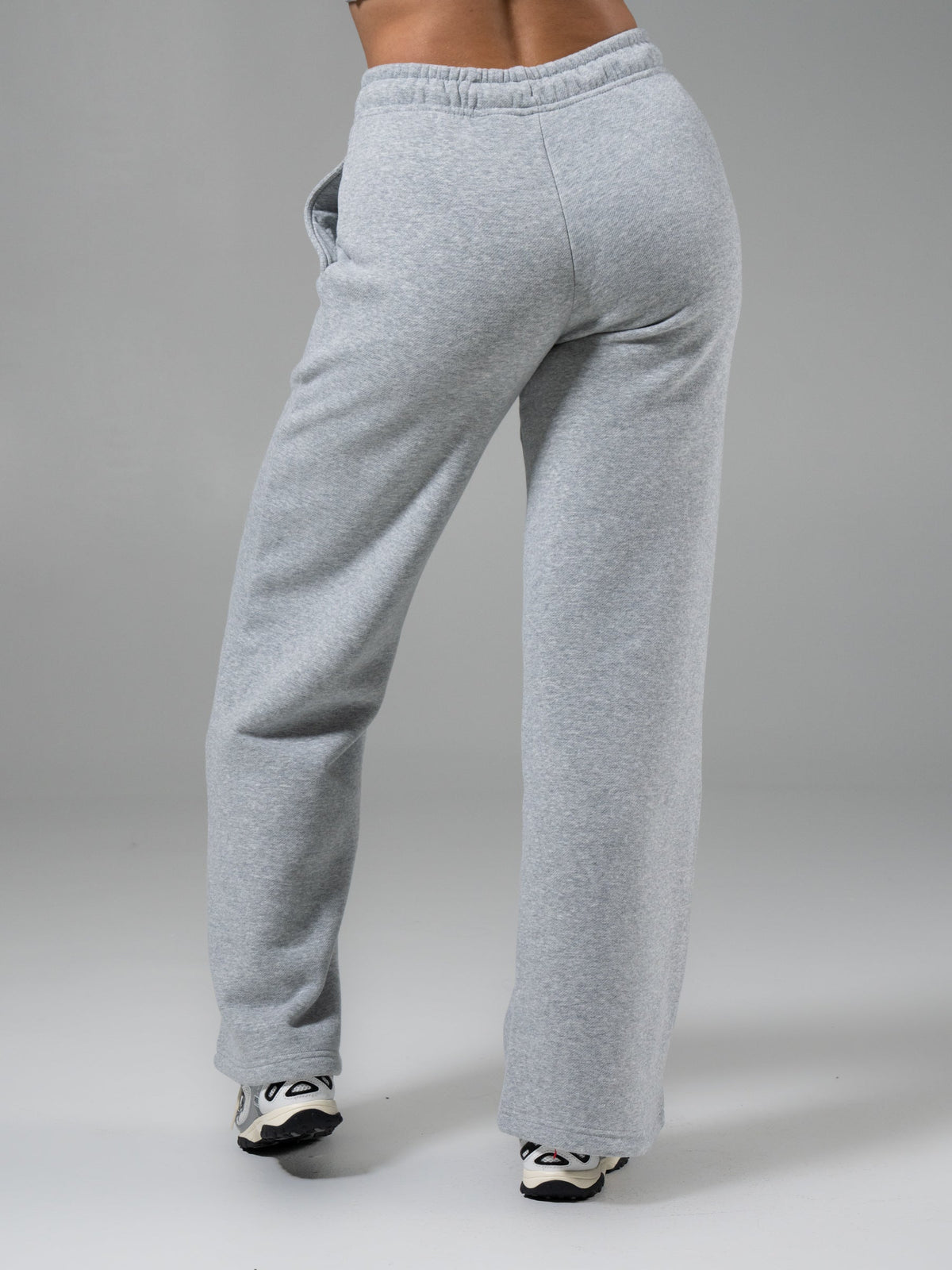 Plush Fleece Straight Leg Sweat Pant - Heather Grey
