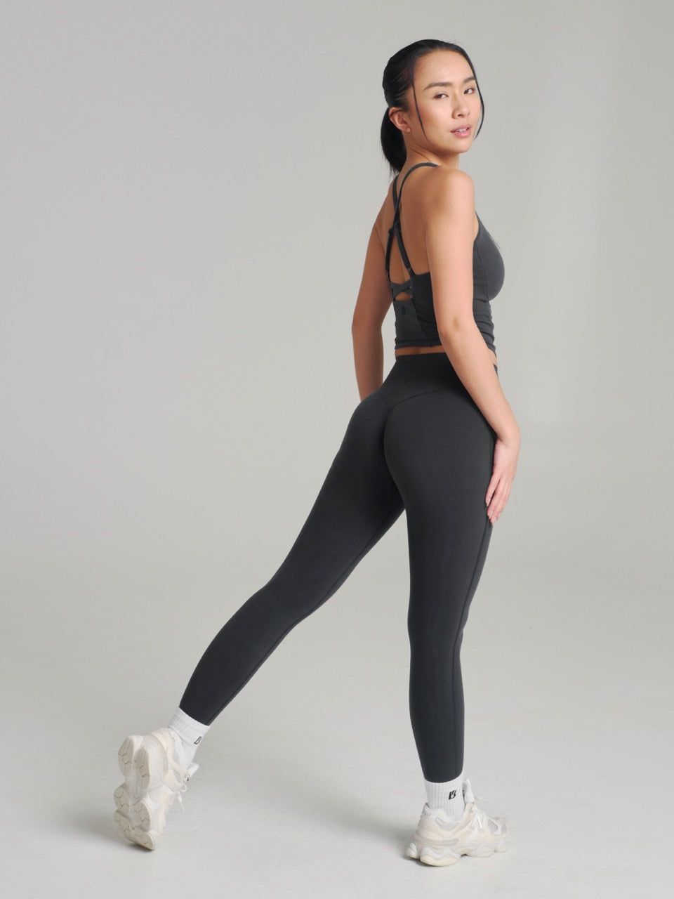 Poshknit Aggressive Scrunch Legging - Onyx Black