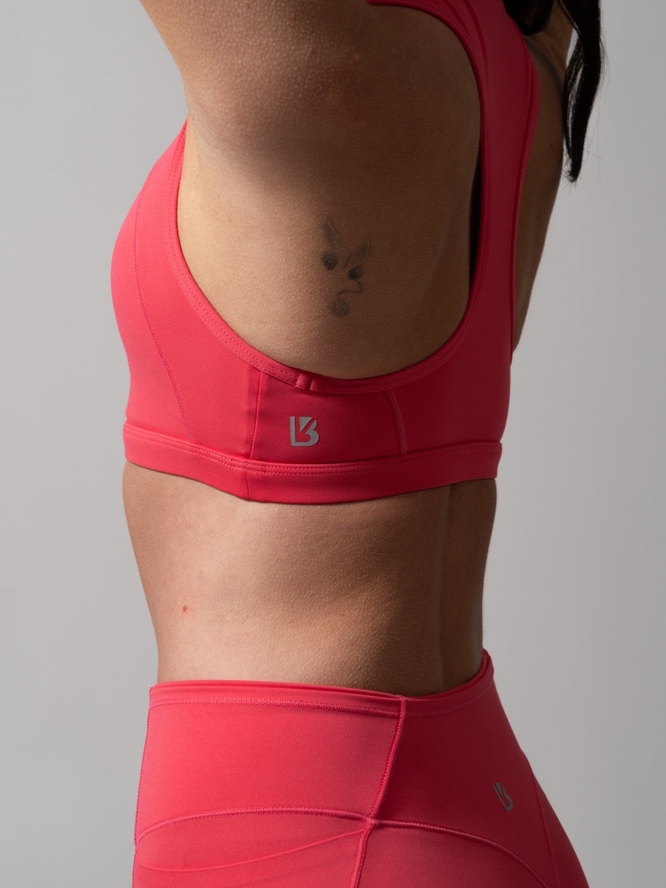 Sprint Her Sports Bra - Punch