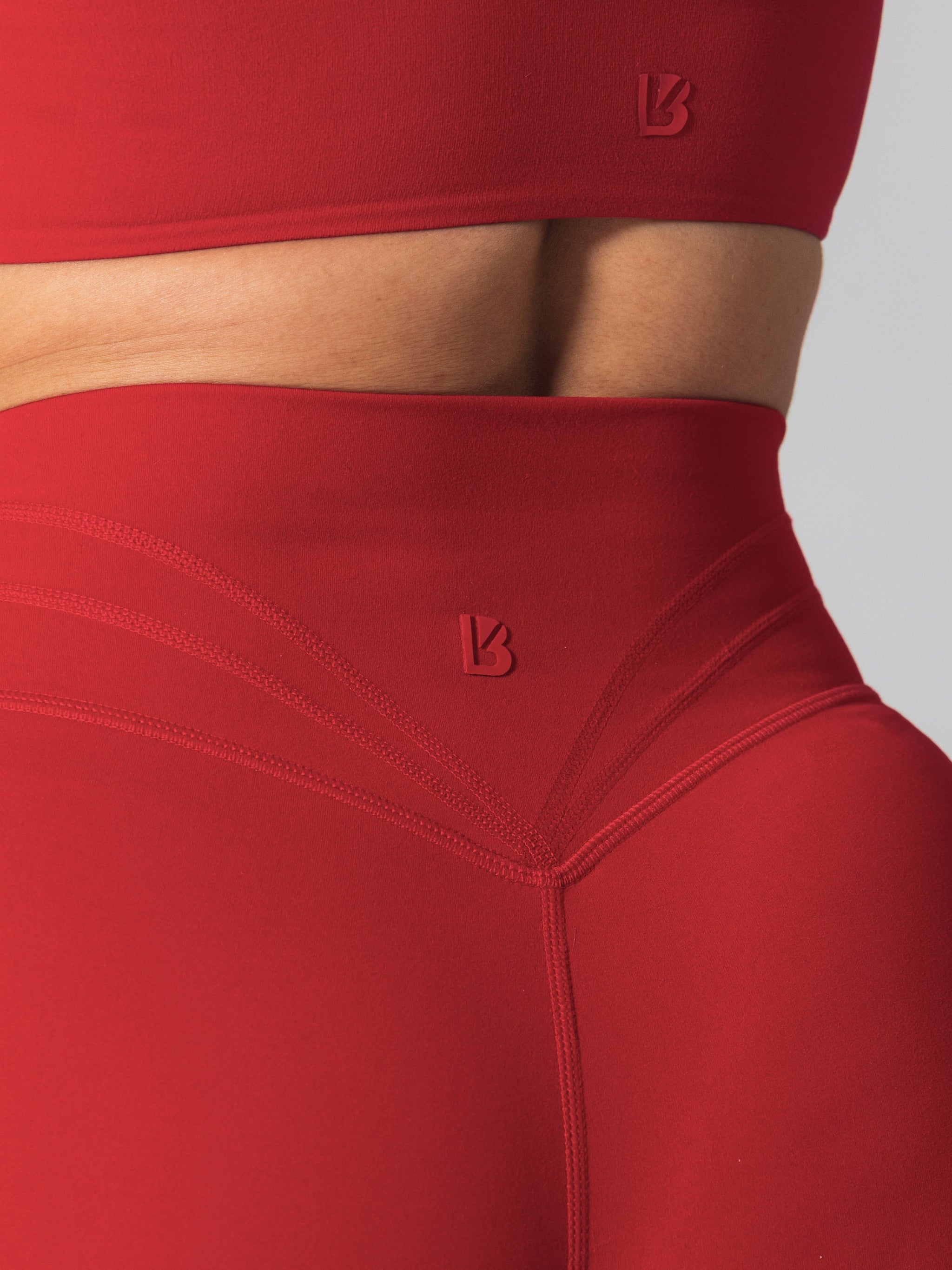 Legacy Short 4" - Lipstick Red