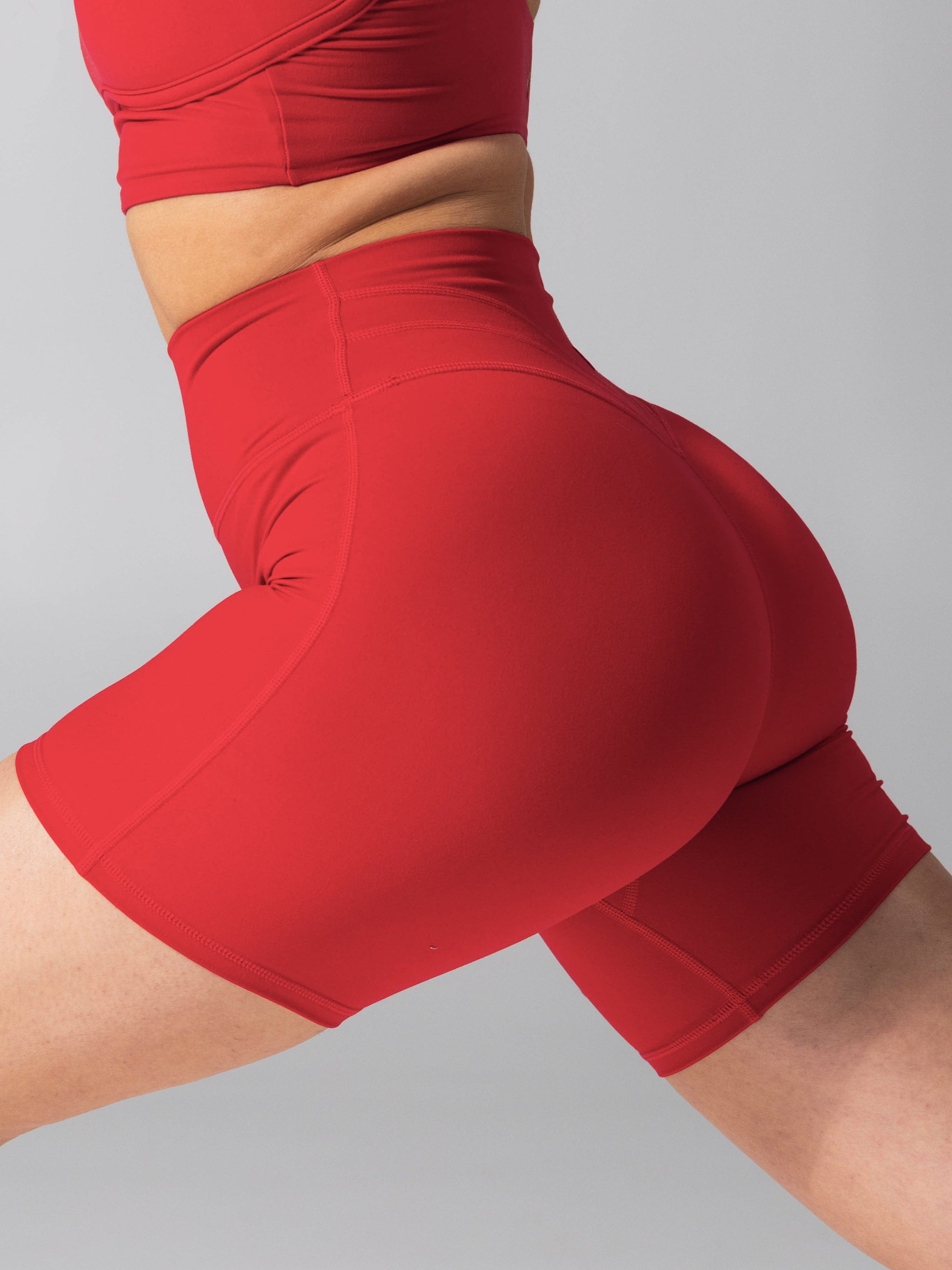 Legacy Short 6" - Lipstick Red