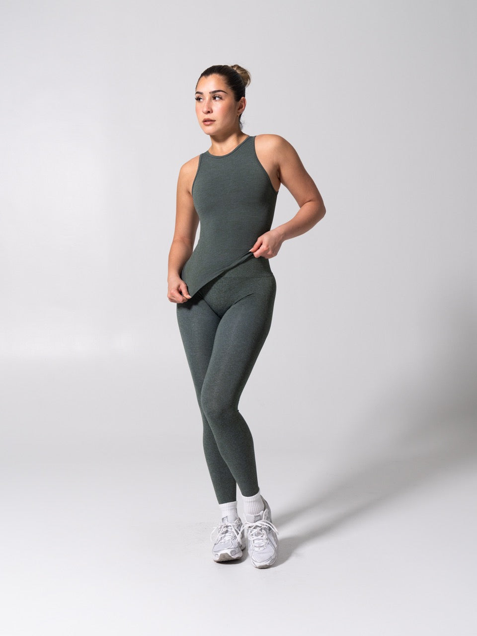 **PREORDER** Shape Seamless Hip Tank - Heather Limon Pepino
