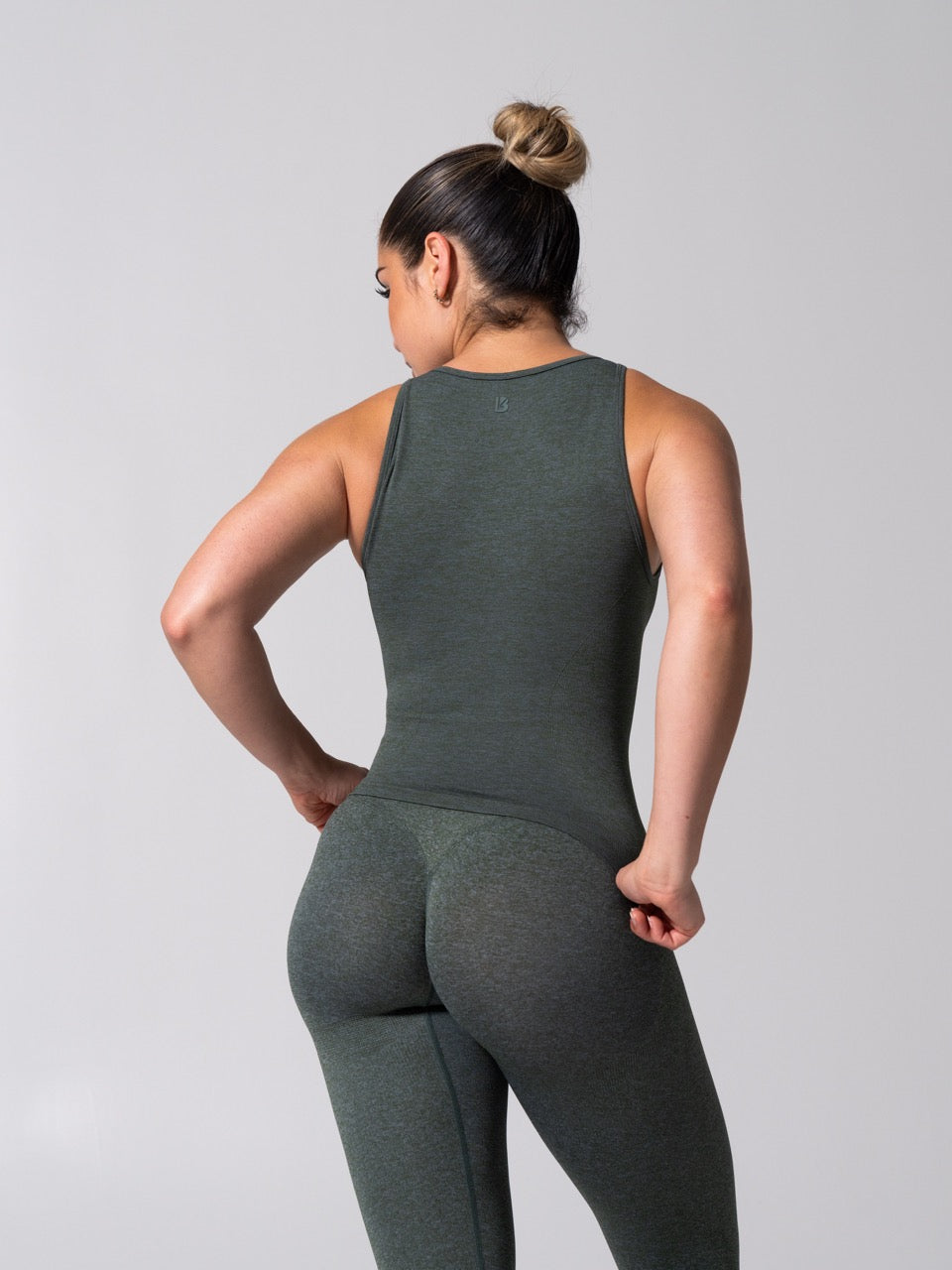**PREORDER** Shape Seamless Hip Tank - Heather Limon Pepino