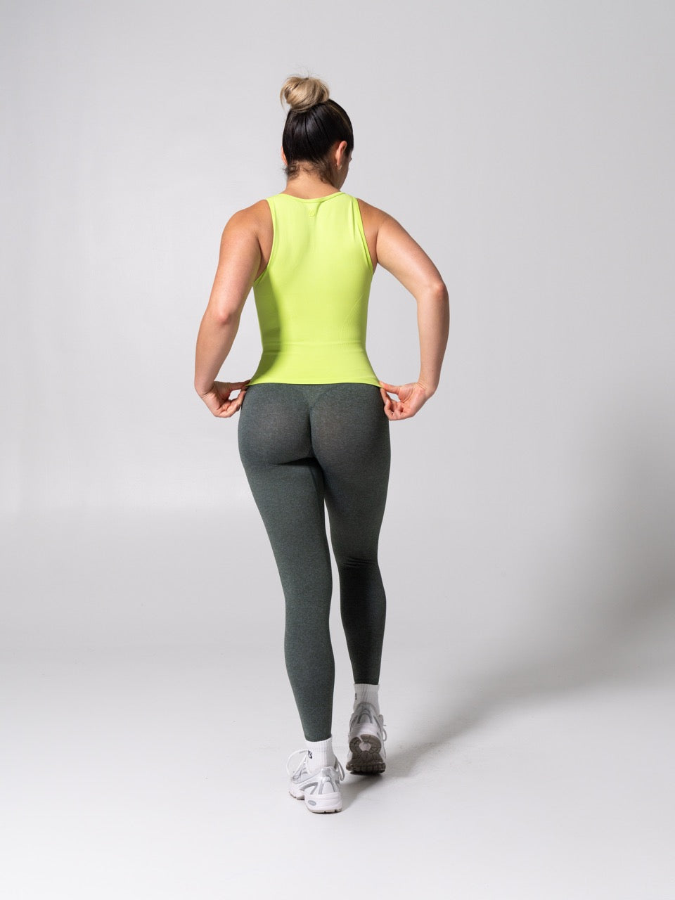**PREORDER** Shape Seamless Hip Tank - Heather Margarita