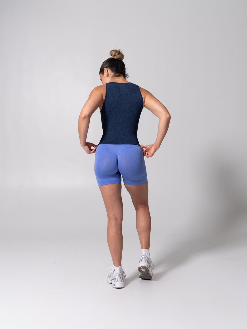 **PREORDER** Shape Seamless Hip Tank - Heather Baked Blue