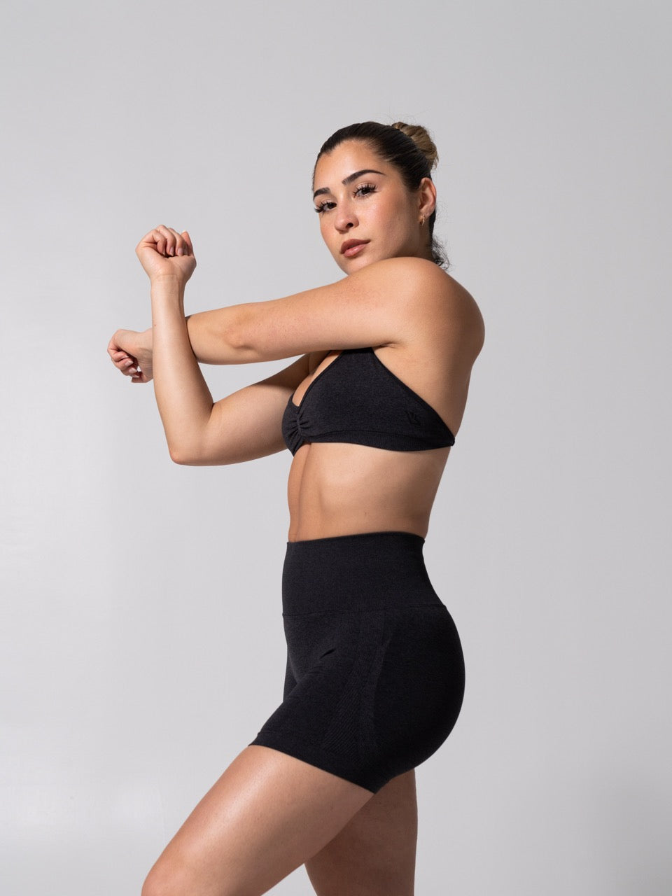 **PREORDER** Micro Seamless Sports Bra - Heather Charcoal