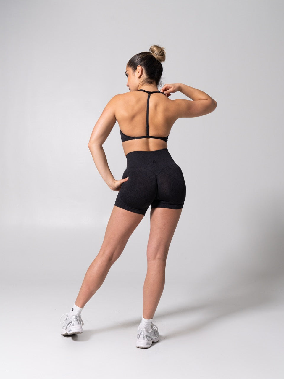 **PREORDER** Micro Seamless Sports Bra - Heather Charcoal