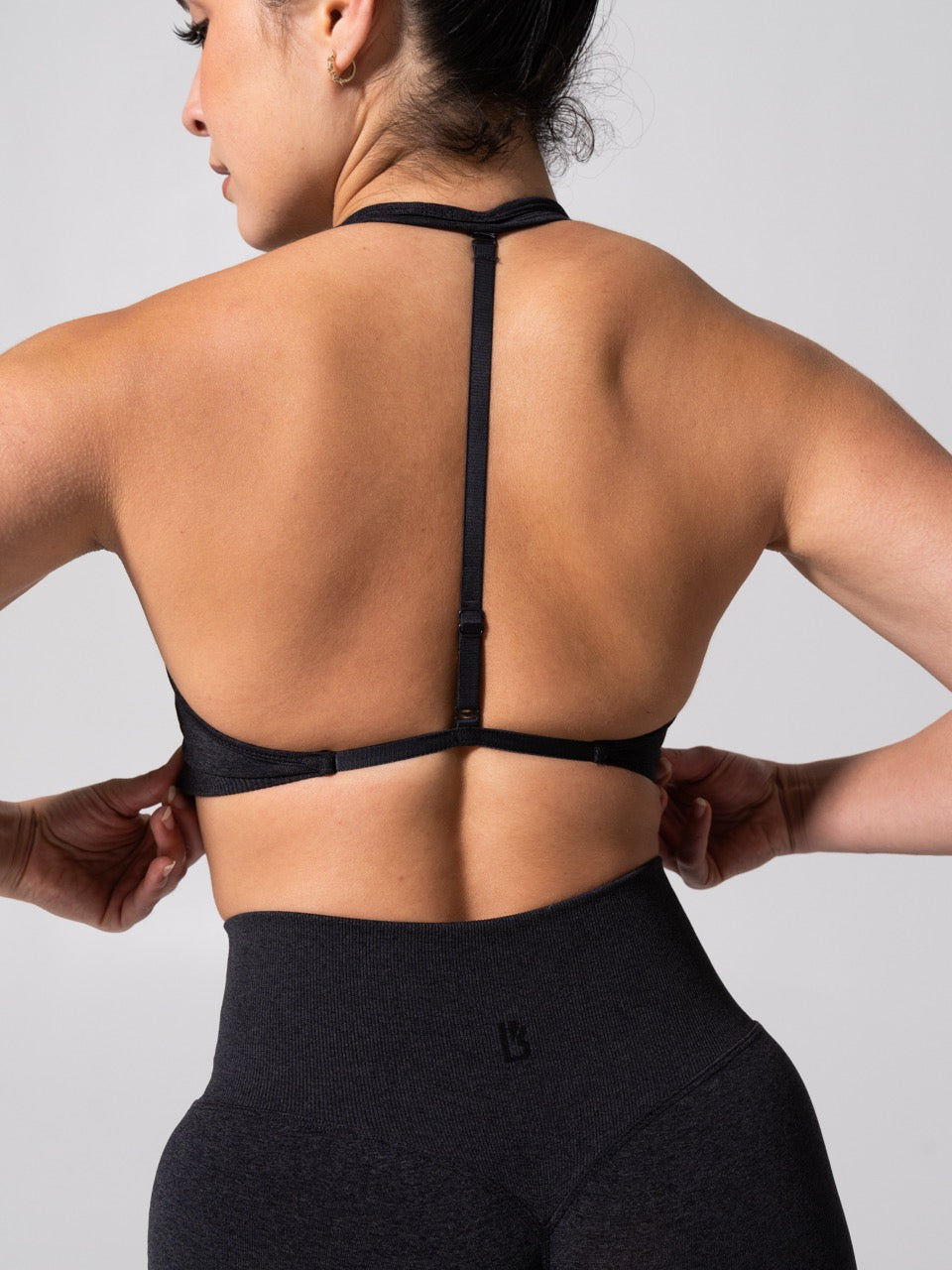 **PREORDER** Micro Seamless Sports Bra - Heather Charcoal