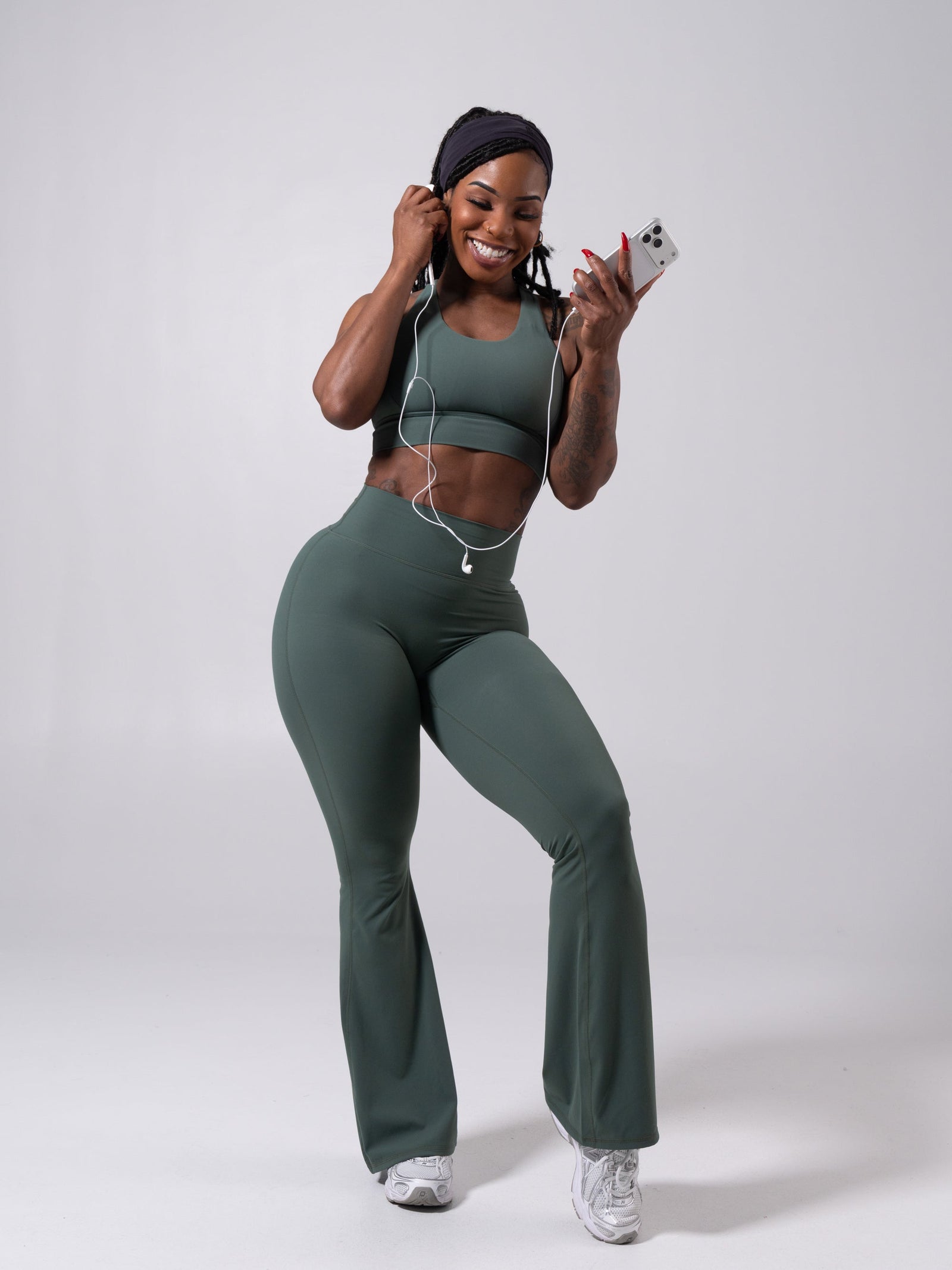 Legacy Flare Legging - Limon Pepino