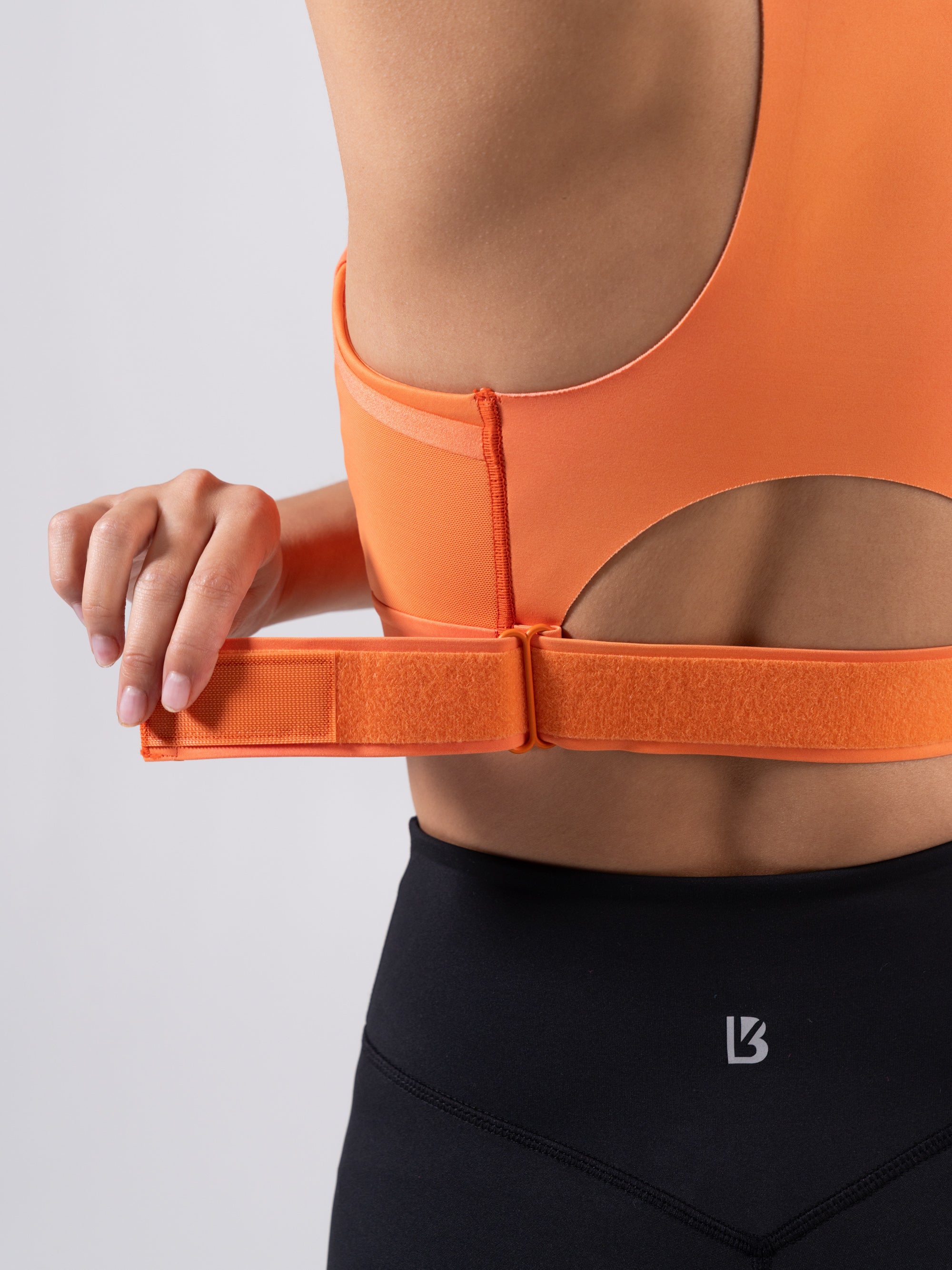 Wicked Zip Sports Bra - Lava Print