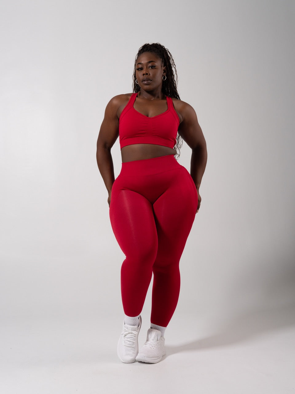 **PREORDER** Miracle Seamless Hip Rise Legging - Heather Lipstick Red