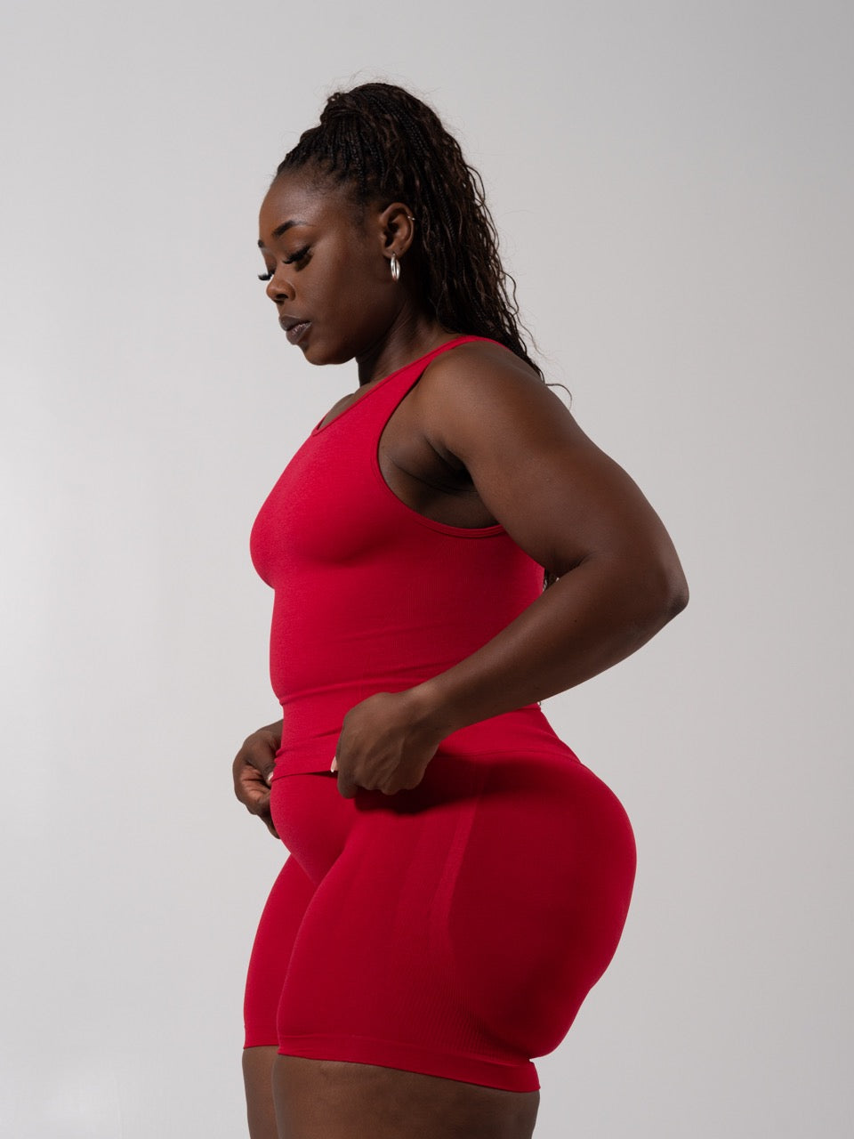 **PREORDER** Shape Seamless Hip Tank - Heather Lipstick Red